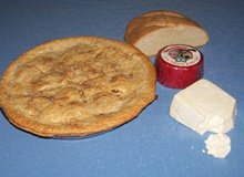 Wensleydale Cheese with bread and apple pie