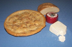 Wensleydale Cheese with bread and apple pie
